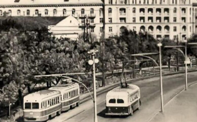 Сегодня день рождения у днепровских троллейбусов – им 78 лет