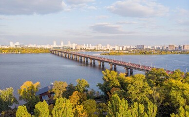 Мост Патона в Киеве сочли аварийным
