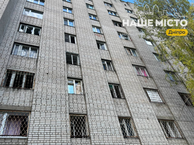 В Днепре от атаки БпЛА пострадало студенческое общежитие