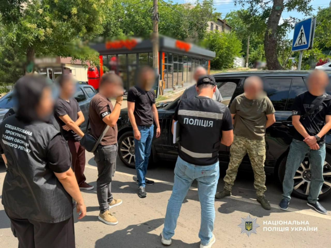 На Одещині за хабар пальним затримали начальника відділу ТЦК 