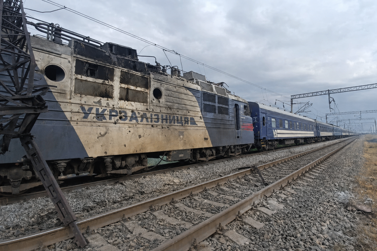 В Одесской области россияне дважды атаковали пассажирский поезд Житомир — Одесса