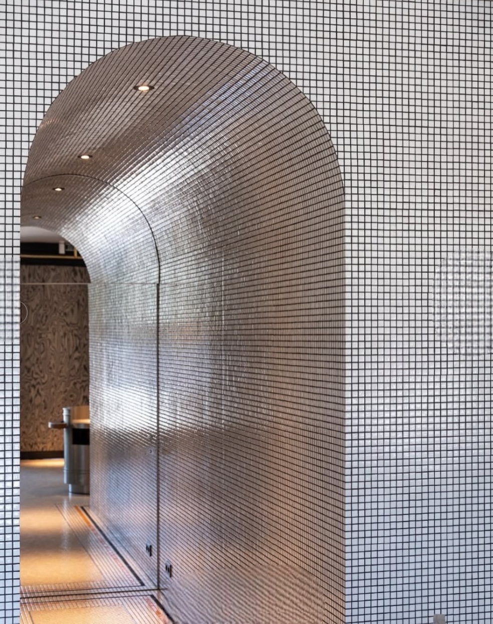 Днепровские дизайнеры получили престижную международную награду за бистро Lumo фото 5 4