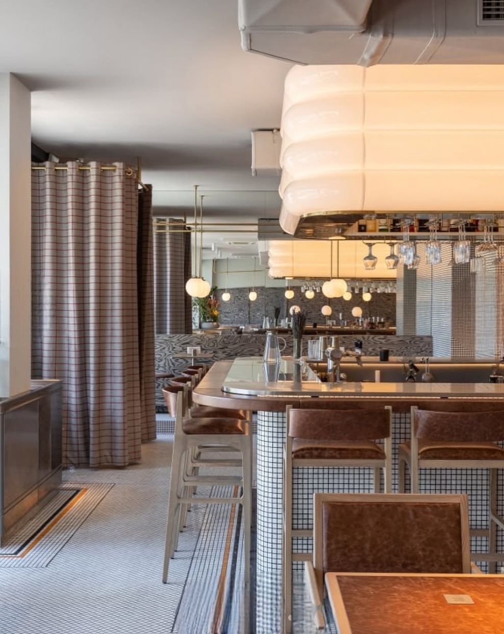 Днепровские дизайнеры получили престижную международную награду за бистро Lumo фото 1