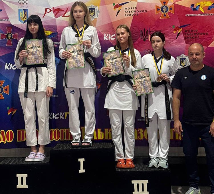 Днепрянка Мария Леонова стала чемпионкой Украины по тхэквондо среди молодежи фото