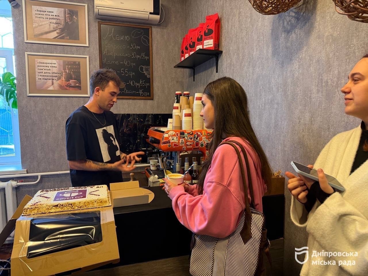 В Днепре ученики лицея открыли первую школьную кофейню фото 1