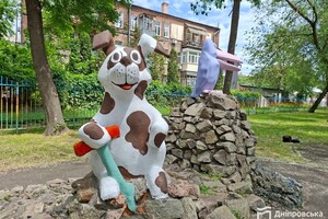 У Дніпрі юні художники розмалювали казкові фігури в парку Глоби фото 9